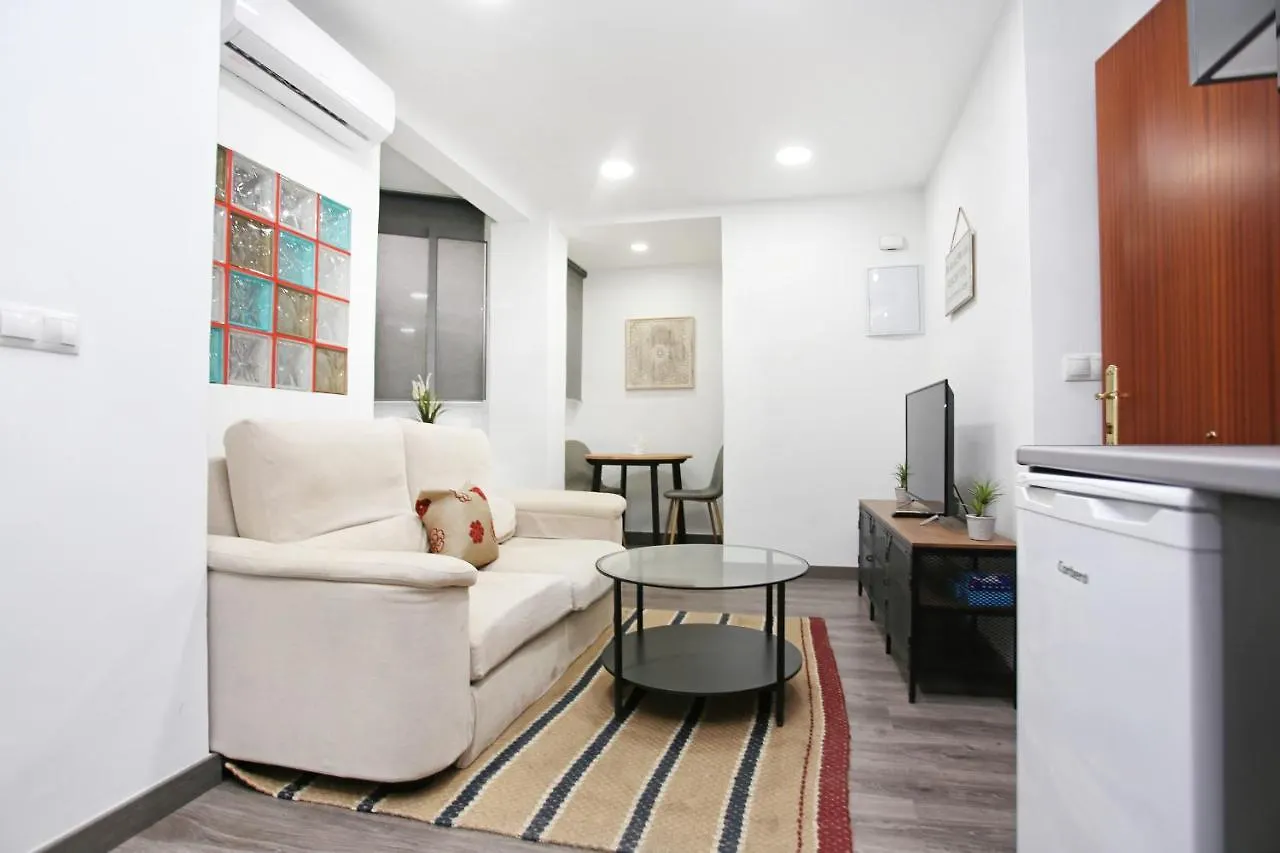 Apartamento En Calle Mendoza - Zona Huelin & 300 Mts De La Playa Apartment Malaga 0*,