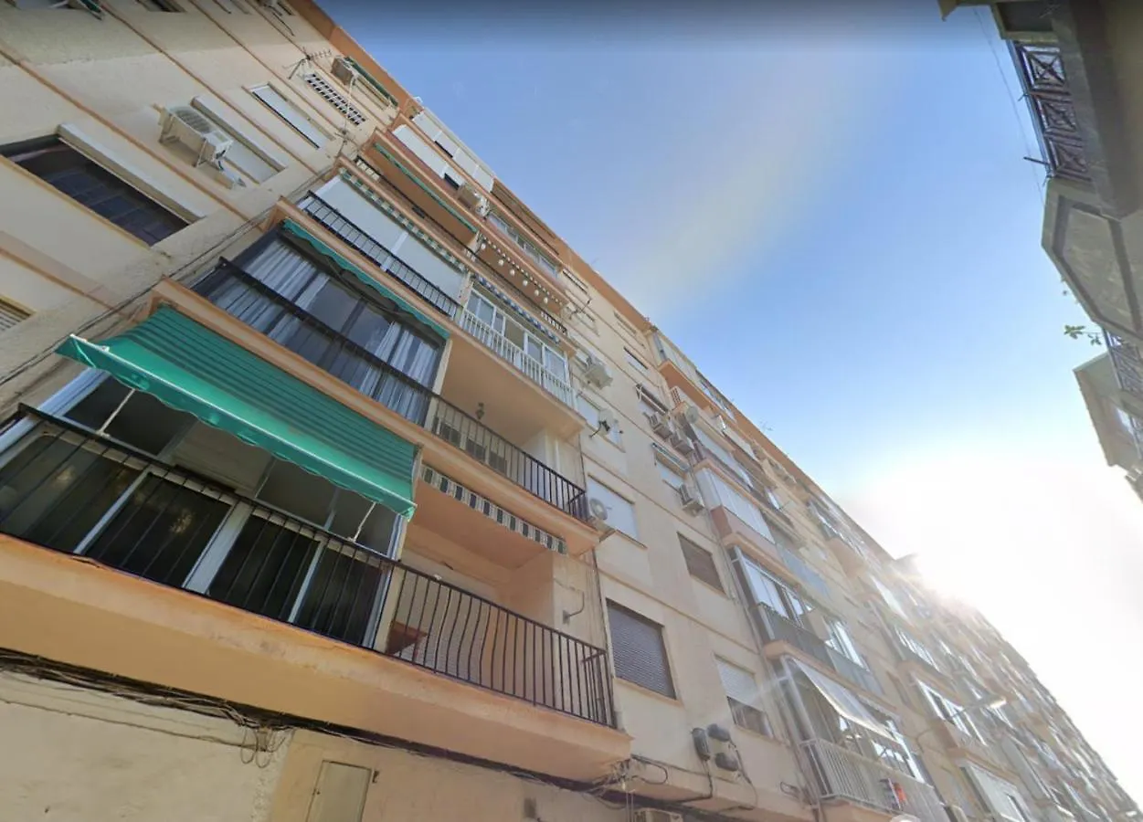 Apartamento En Calle Mendoza - Zona Huelin & 300 Mts De La Playa Apartment Malaga